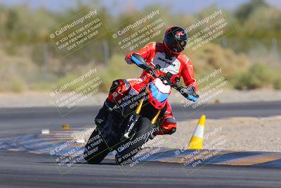 media/Nov-11-2023-SoCal Trackdays (Sat) [[efd63766ff]]/Turn 2 Set 1 (1125am)/